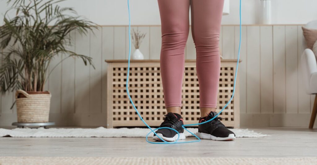 ヨガで痩せ体質を作るための生活習慣改善の様子。食事・運動・姿勢・睡眠を象徴する4つのシーン。